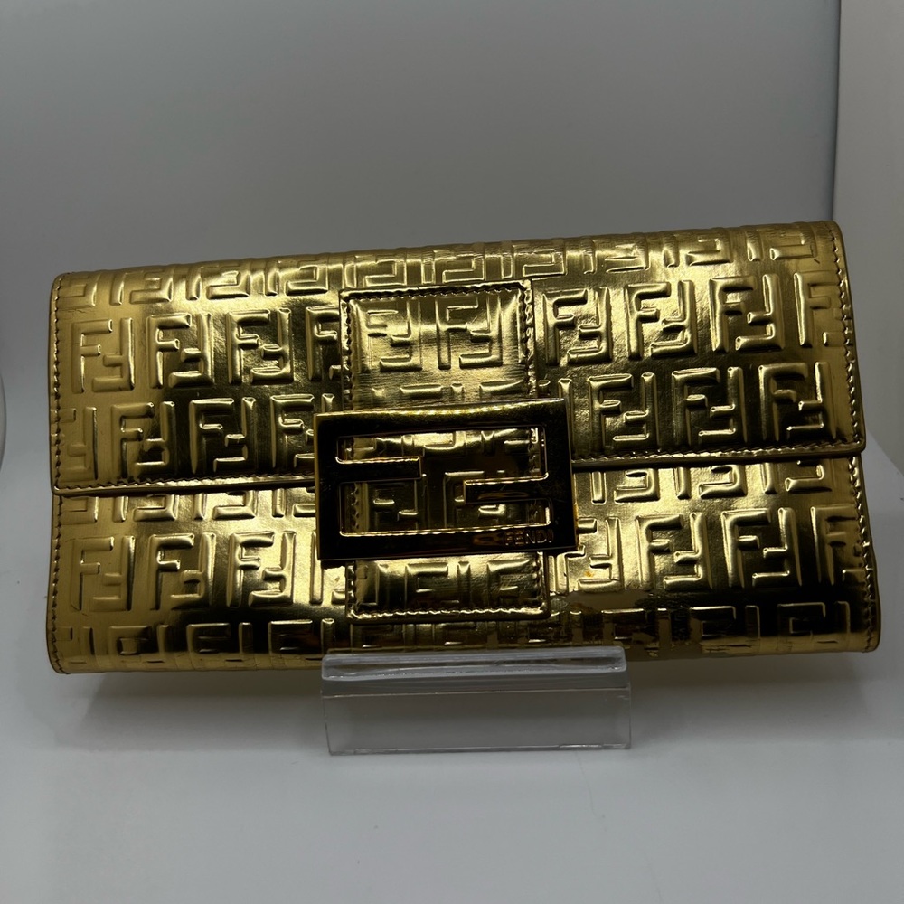 GUC Fendi Gold Zucca Embossed Wallet - Picture 1 of 13